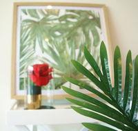 Tropical Delight 1 bedroom apt - Australia Shopping