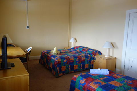 Tumut Star Hotel - Accommodation Australia 3