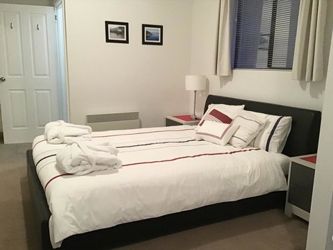 Tullamore - Close To Hobart Airport And Beaches - Local Tourism 2