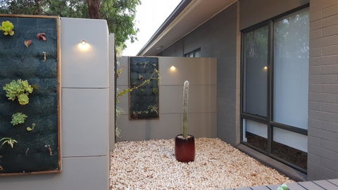 Two Bedroom Garden Apartment - Accommodation Australia 3