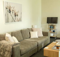 Two Bedroom Gem Short Drive to MONA