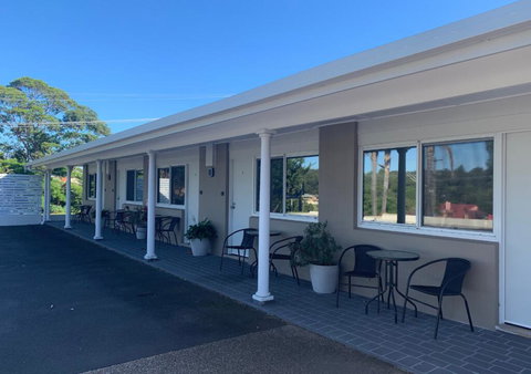 Ulladulla Motel - Bed n Breakfasts 2
