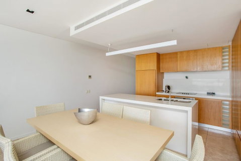 Unit 101 Plantation Resort - Rainbow Beach, Plantation Resort, Second Floor, Aircon, Pool, Spa - Accommodation Australia 2