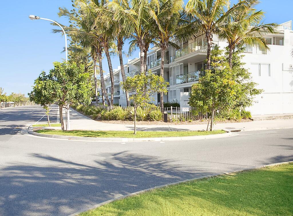 Inskip QLD Accommodation Australia