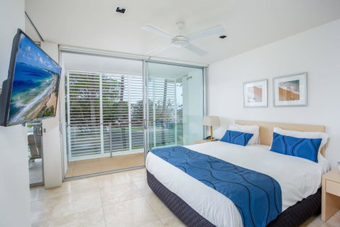 Unit 105 Plantation - Rainbow Beach, Plantation Resort, Second Floor, Aircon, Pool, Spa - Accommodation Australia 3