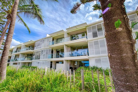 Unit 106 Plantation Resort - Rainbow Beach, Walk To Beach, Views, Aircon, Pool, Plantation Resort - Accommodation Australia 2