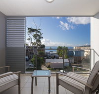 Unit 301 'The Shoal' 6-8 Bullecourt Street - Air con walking to local shops  beach - Accommodation Australia