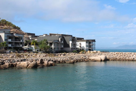 Unit 3302 One Bright Point - Accommodation Australia 1