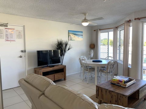 Unit 6 'mainsail Apartments' Free Wifi! - Accommodation Australia 2