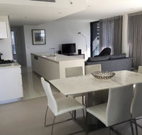Upmarket Resort At Oracle Broadbeach URGC - Accommodation Australia