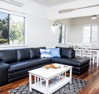 Urangan Harbour Cottage - Local Tourism