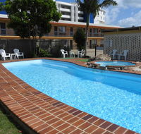 Urangan Motor Inn - Local Tourism