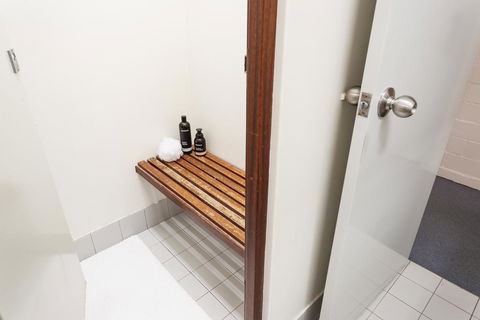 Vickery House 8 Bedroom Flat - Accommodation Australia 3