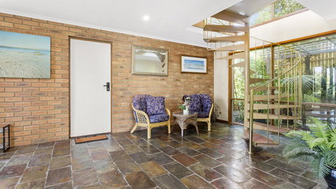 VIEWS AT MCCRAE..... - Accommodation Australia 1