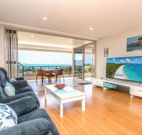 VIEWS ON ELSHEBY - Accommodation Australia