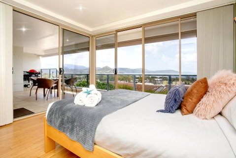 VIEWS ON ELSHEBY - Accommodation Australia 1
