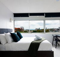 Views To Die For// Studio Rushcutters Bay // Free Parking - Local Tourism