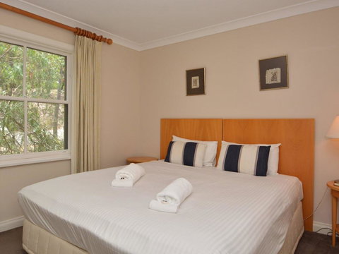 Villa 3br Chambourcin Resort Condo Located Within Cypress Lakes Resort (nothing Is More Central) - Australia Shopping 3