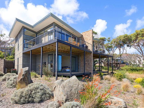 VILLA SARINA - Beautiful Villa In Skenes Creek - Accommodation Australia 1