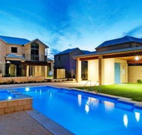 Villa Serenity On The Terrace - Accommodation Australia