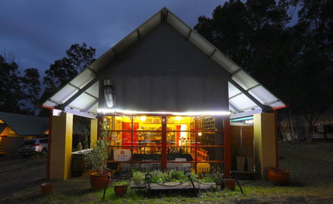 Vineyard Hill Resort - Accommodation Australia 2