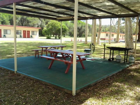 Wagon Wheel Motel & Units - Accommodation Australia 2
