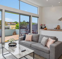 Walk to Salamanca Queens Cottage LUX 3bdm Queens Cottage - Accommodation Australia