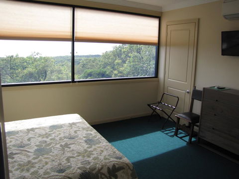 Warrawong Lodge - Accommodation Australia 2