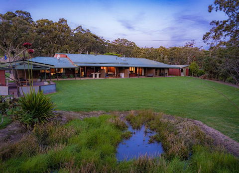 Waterfall Springs Retreat - Accommodation Australia 3