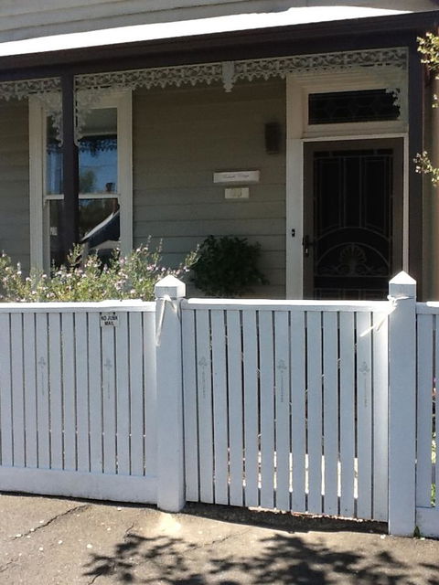 Redruth Cottage - Accommodation Australia 22