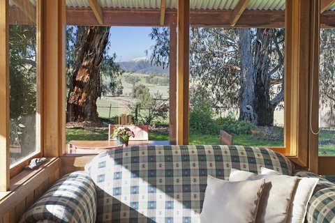 Bluegum Ridge Cottages - Local Tourism 19