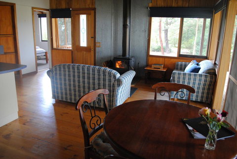 Bluegum Ridge Cottages - Local Tourism 13
