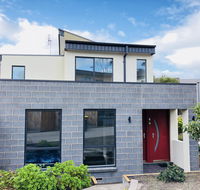 Apollo Bay Seal Apartments - Accommodation Australia