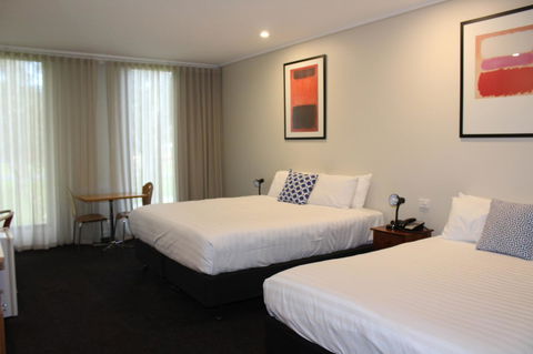 The Dingley Hotel - Accommodation Australia 33