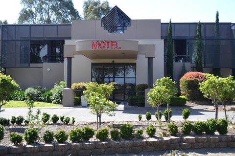 The Dingley Hotel - Accommodation Australia 14