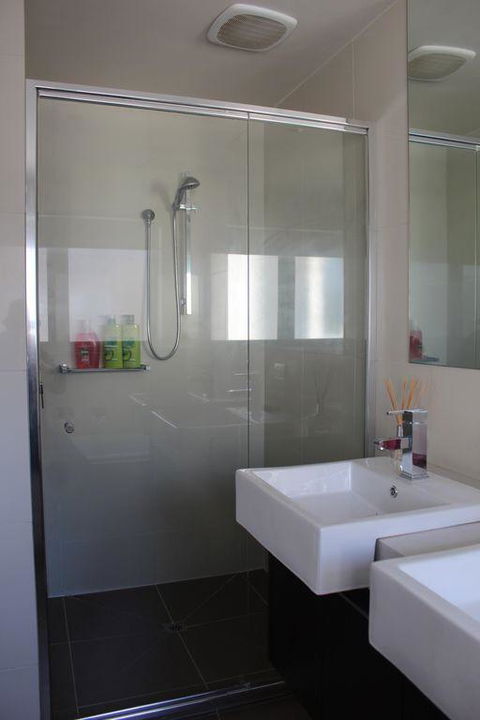 Central To Cowes - Local Tourism 12