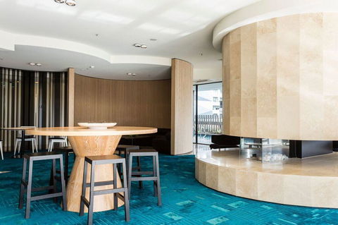 Complete Host 50 Claremont St Apartments - Accommodation Australia 26