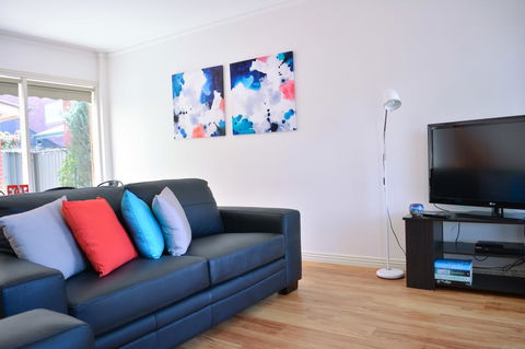 Turner Terrace - Accommodation Australia 8
