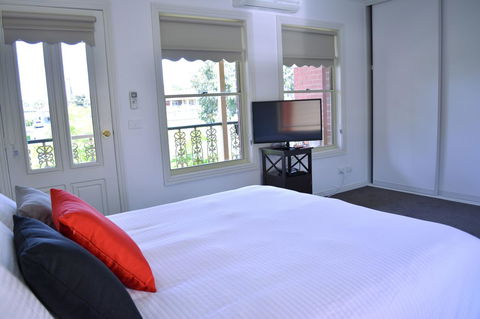 Turner Terrace - Accommodation Australia 13