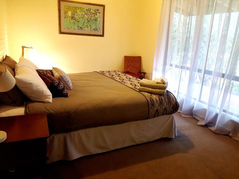 Wahroonga - Accommodation Australia 7