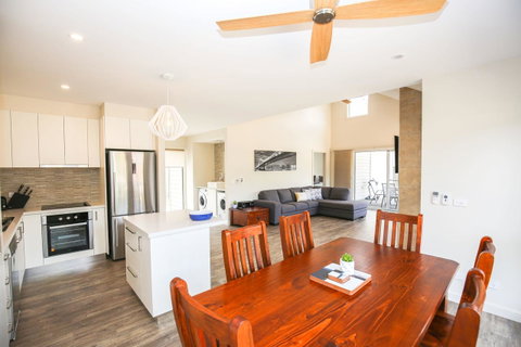 Amber Mist Villa Two - Local Tourism 15