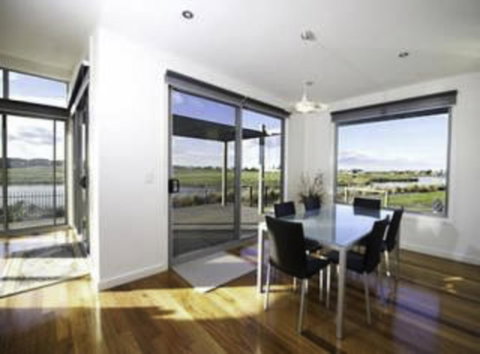 19 Glen Eagles Close - Bed n Breakfasts 1
