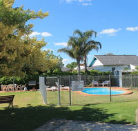Rochester Motel - Bed n Breakfasts