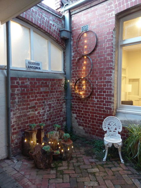 Ansonia On Lydiard - Accommodation Australia 12