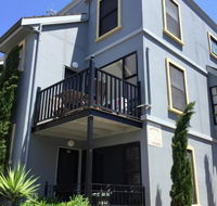 At the beach apartments - Australia Shopping