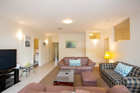 Austral Place 88 Via Merri River - Local Tourism 6