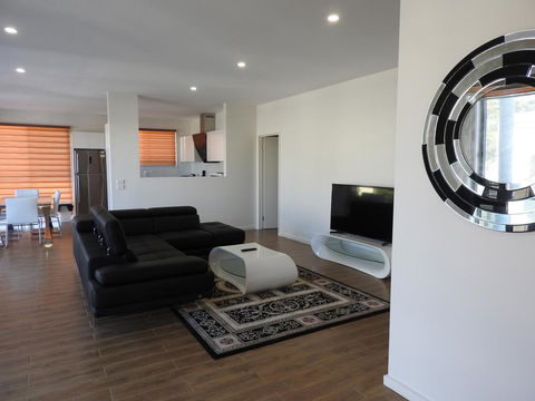 Phillip Island Towers - Local Tourism 15