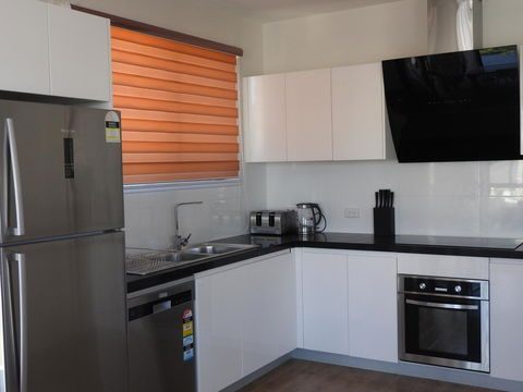 Phillip Island Towers - Local Tourism 13