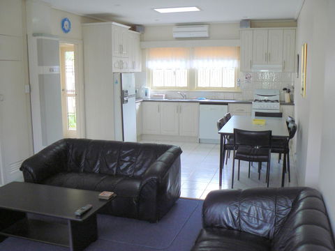 Rosebud Beach Unit 200 Mt To Beach Late Checkout - Accommodation Australia 2