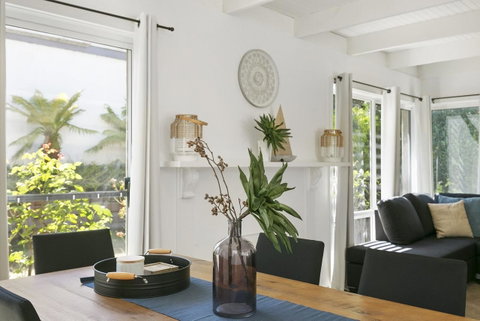 Mysa Anglesea Sleeps 7 WiFi SmartTV Cafes Shops - Accommodation Australia 1